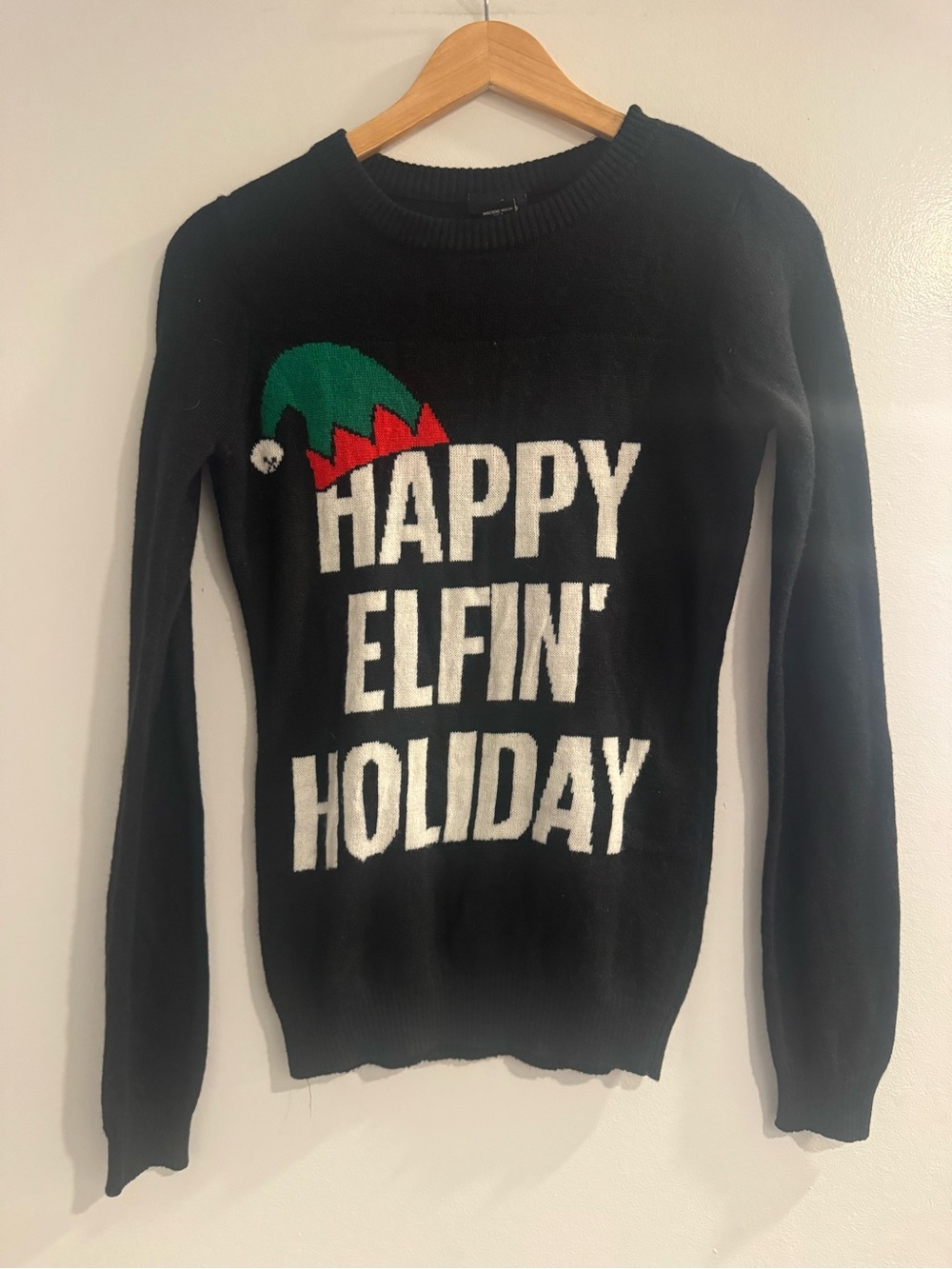 Rue21 Black Christmas Holiday Sweater – Elf Hat Graphic – Small